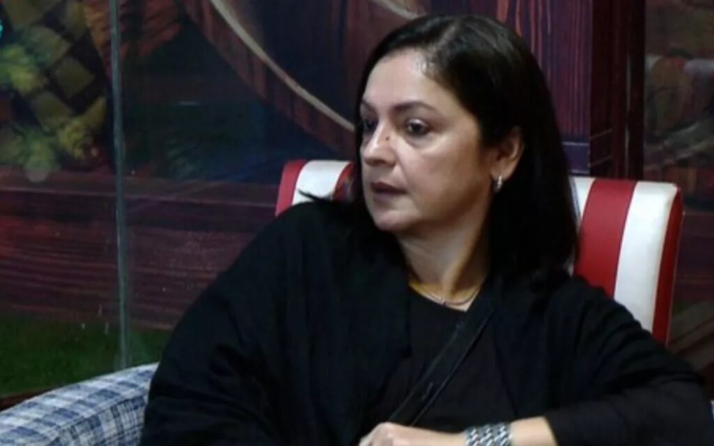 pooja bhatt